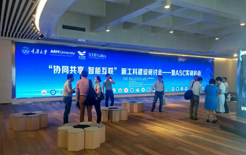 解决LED显示屏光污染的设计方案