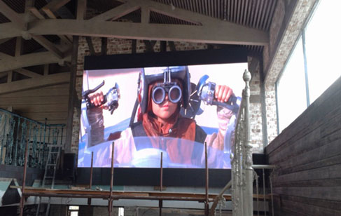 如何依据点间距选择LED显示屏？-美邦科技