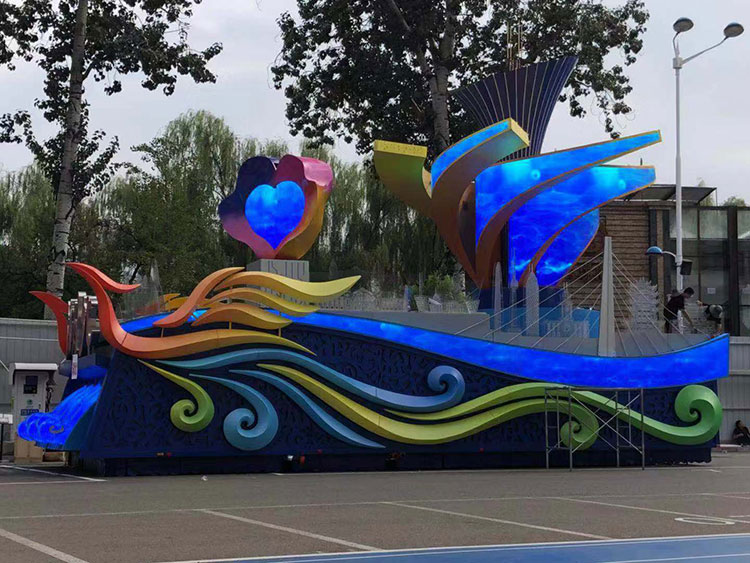 70周年湖北彩车-美邦科技打造