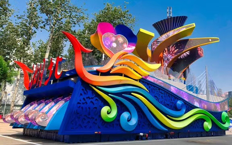 LED柔性异形屏湖北彩车